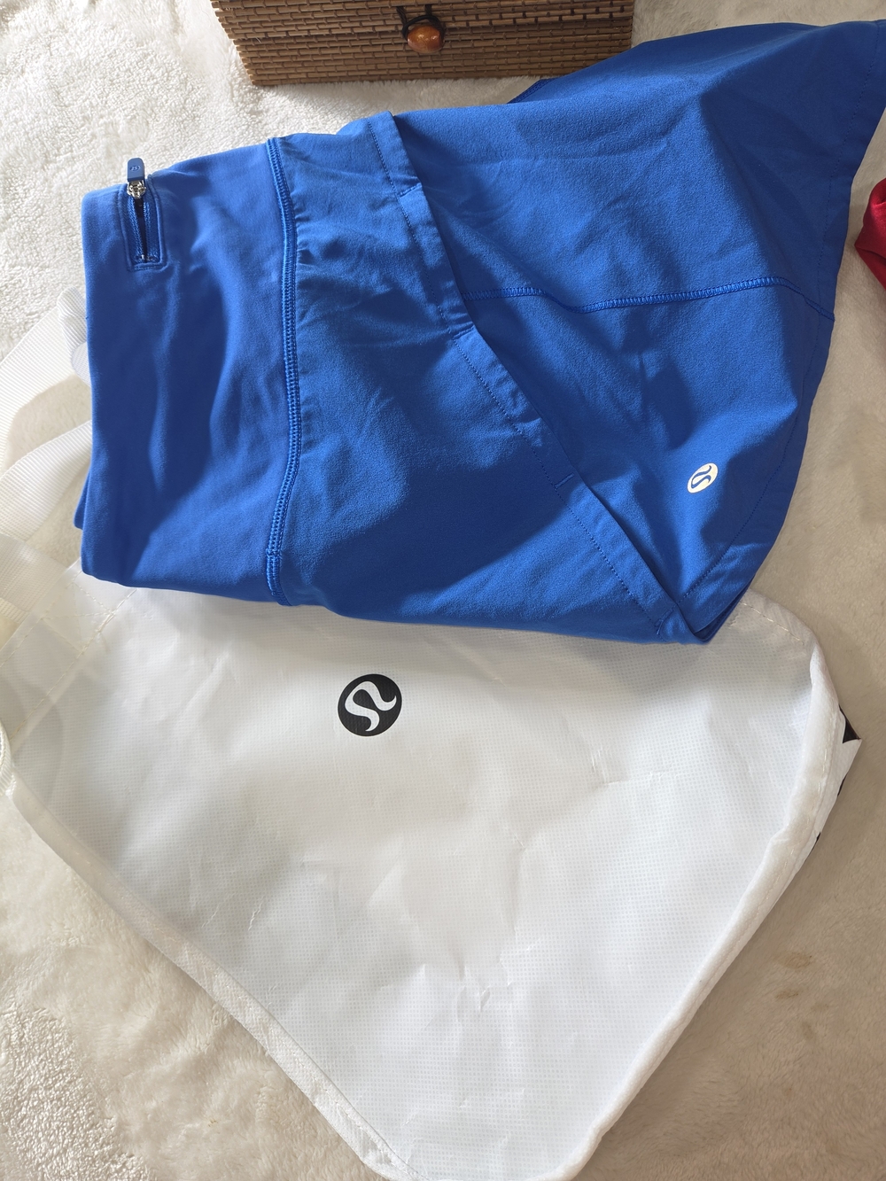 lululemon athletica Women Size S Blue Athletic Skort with Pocket